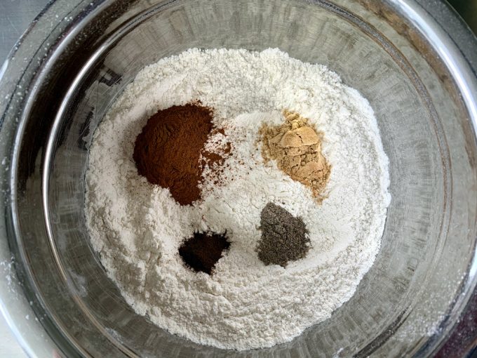 flour and spice mixture